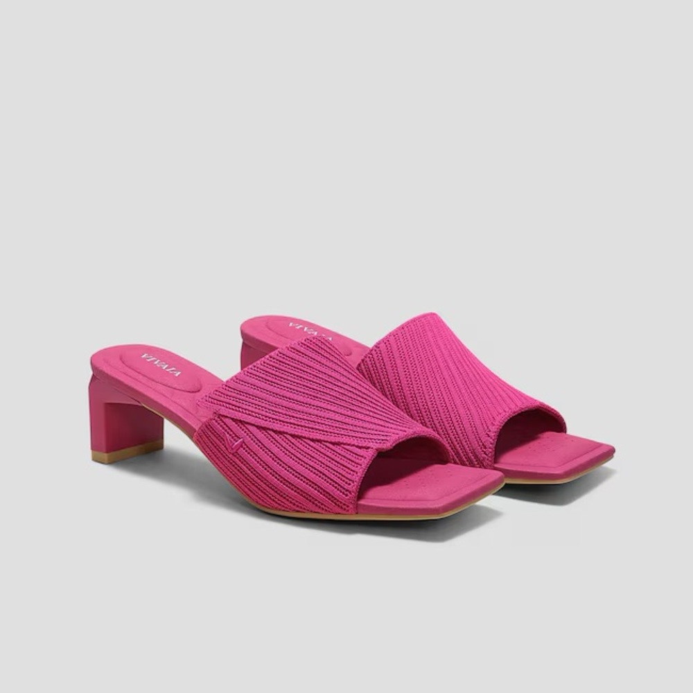 Vivaia Square-Toe Block Heel Sandals size 37